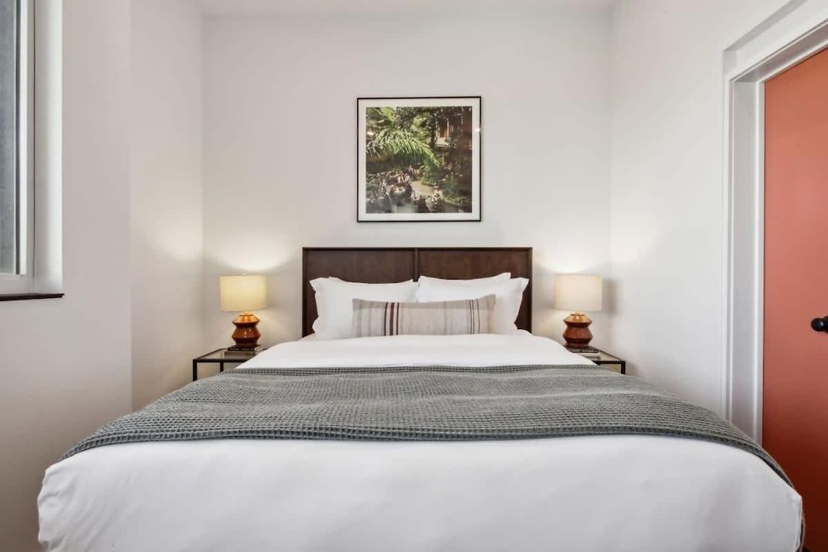 Lower Garden District Luxury Combo Pool & Hottub Holiday home