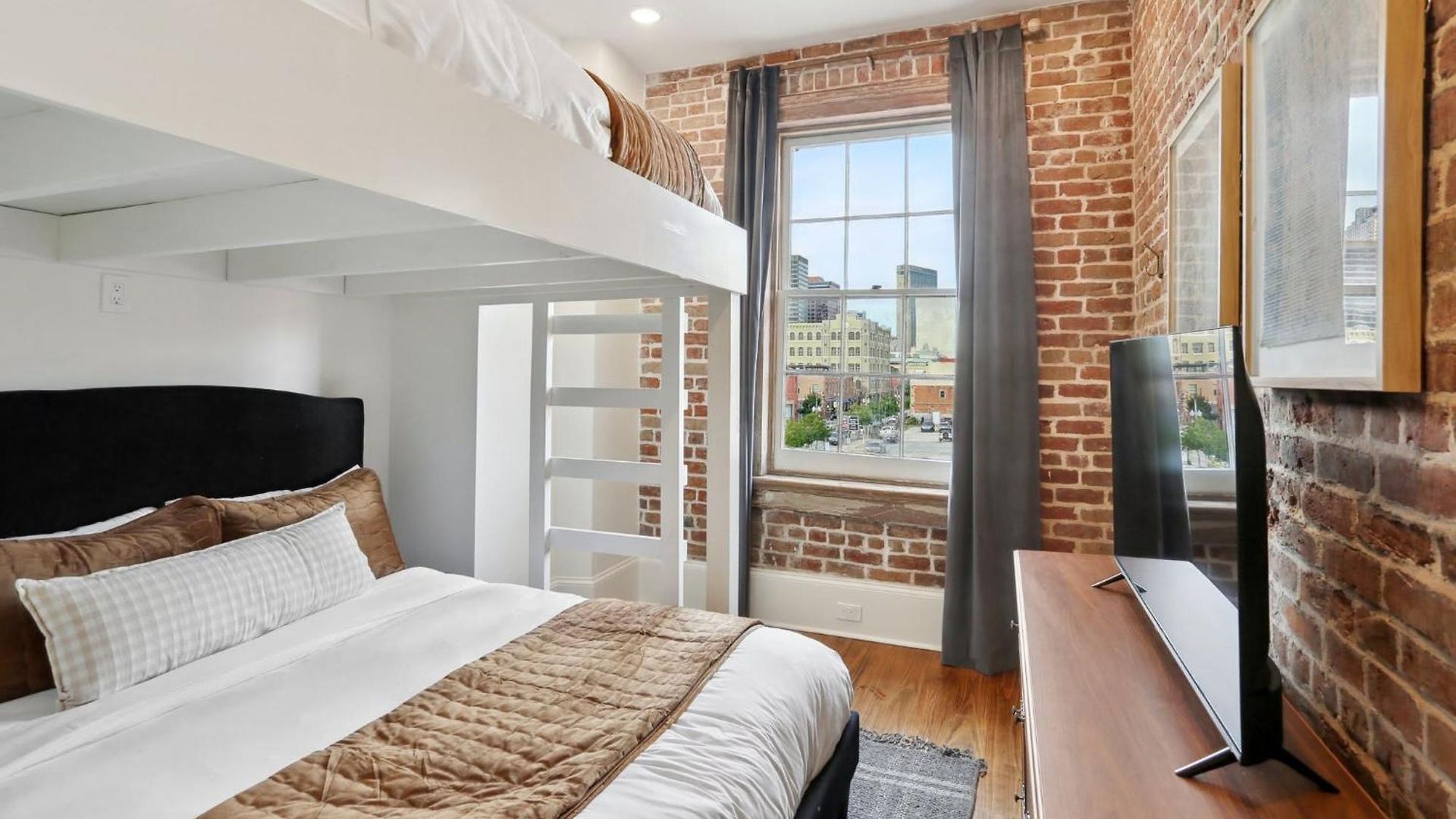 10 Bed & 10 Bath Luxury Cbd - Private Pool New Orleans