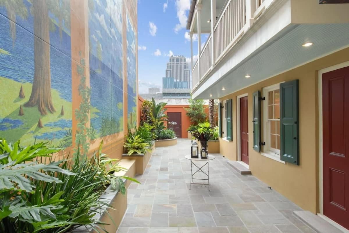 Historic Restored Near To Downtown * New Orleans
