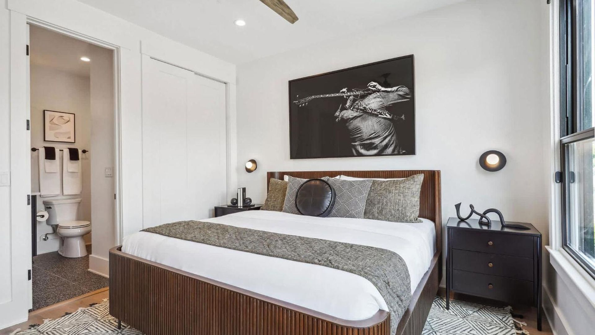 Bywater Retreat With Heated Pool And Roof Deck