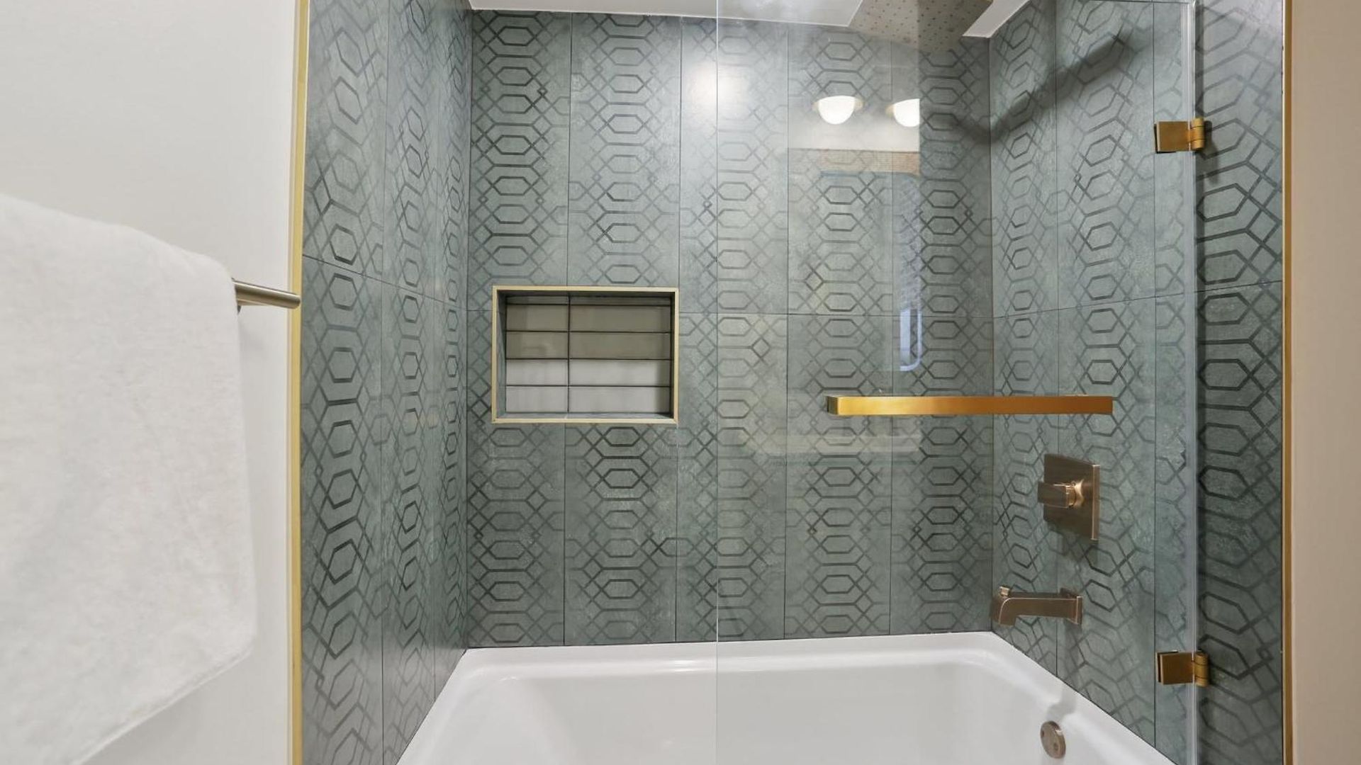 Holiday home 10 Bed & 10 Bath Luxury Cbd - Private Pool