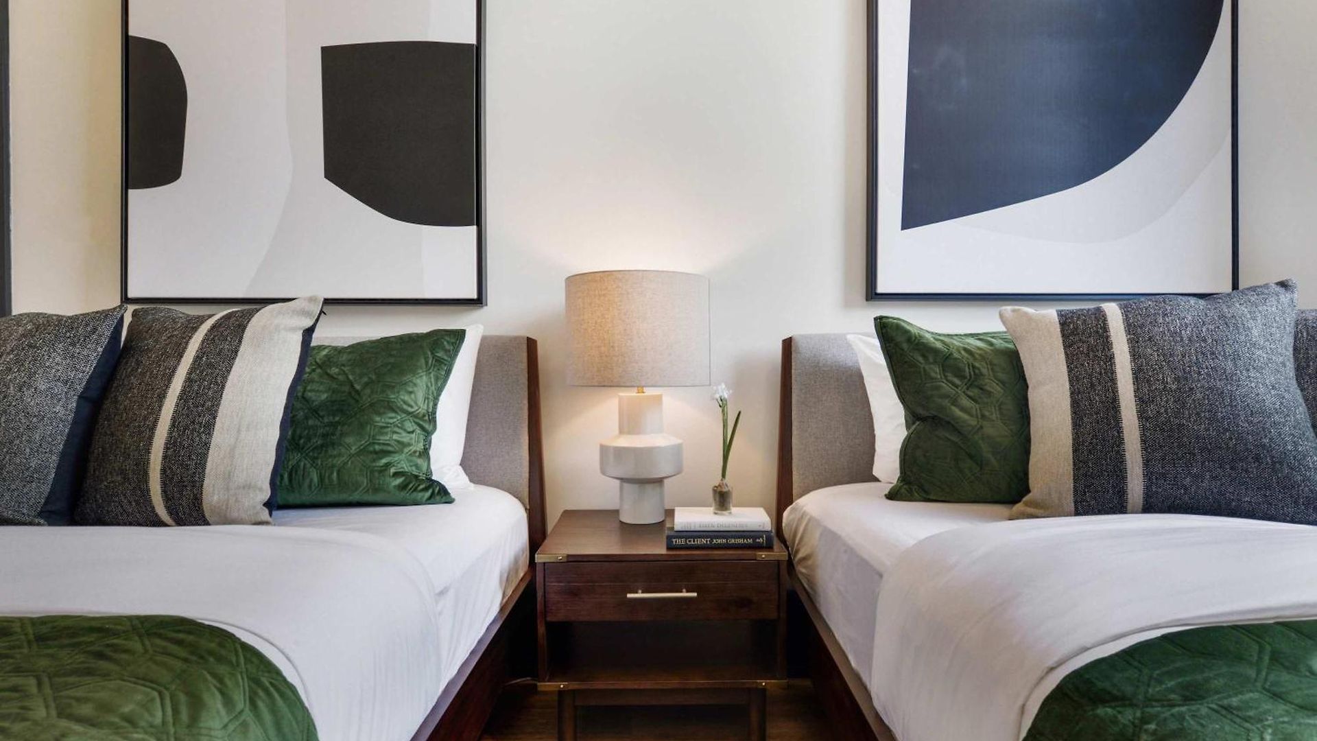 Stunning Designer Historic Heated Pool Holiday home New Orleans