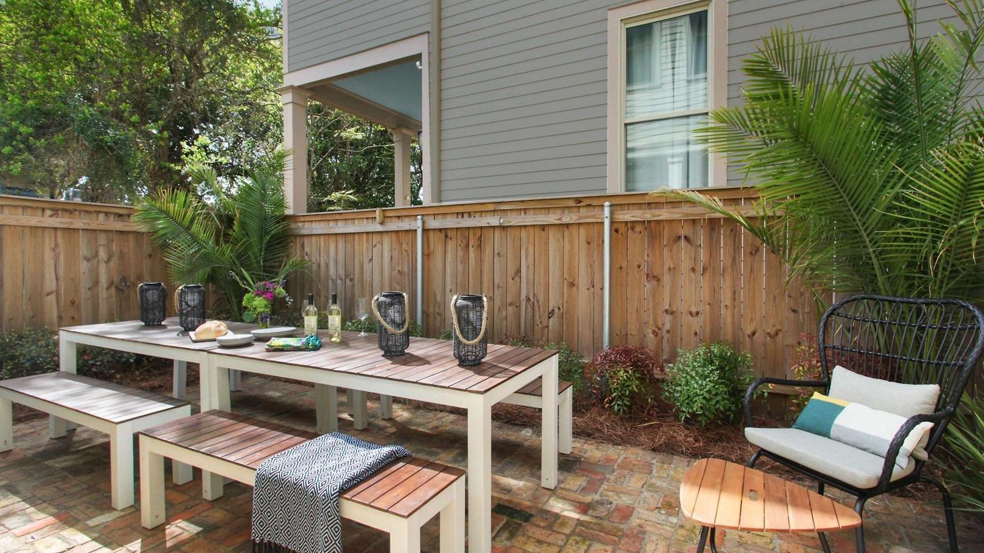 Holiday home Luxe With Back Patio Near Frenchmen