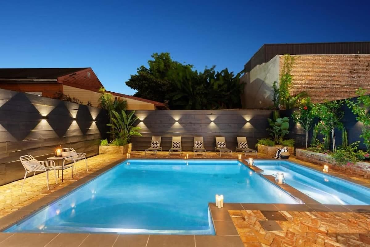 Holiday home New Stylish Renovation Heated Pool & New Orleans