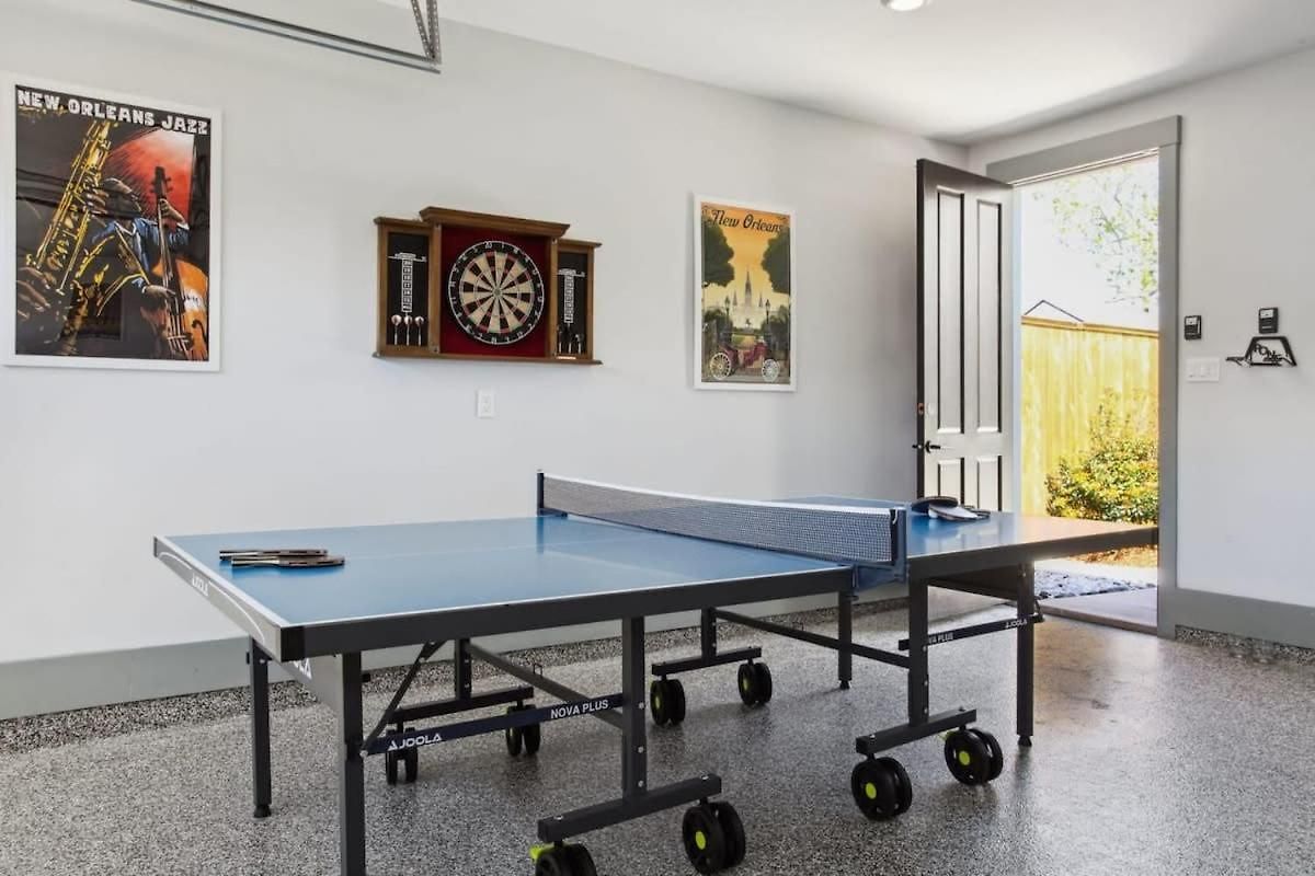 Deluxe Modern Heated Pool & Game * New Orleans
