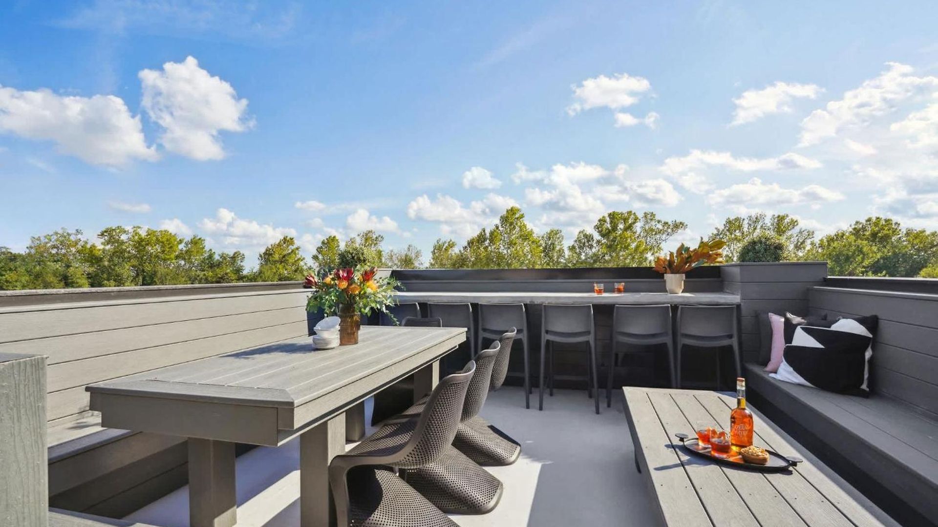 Bywater Retreat With Heated Pool And Roof Deck New Orleans