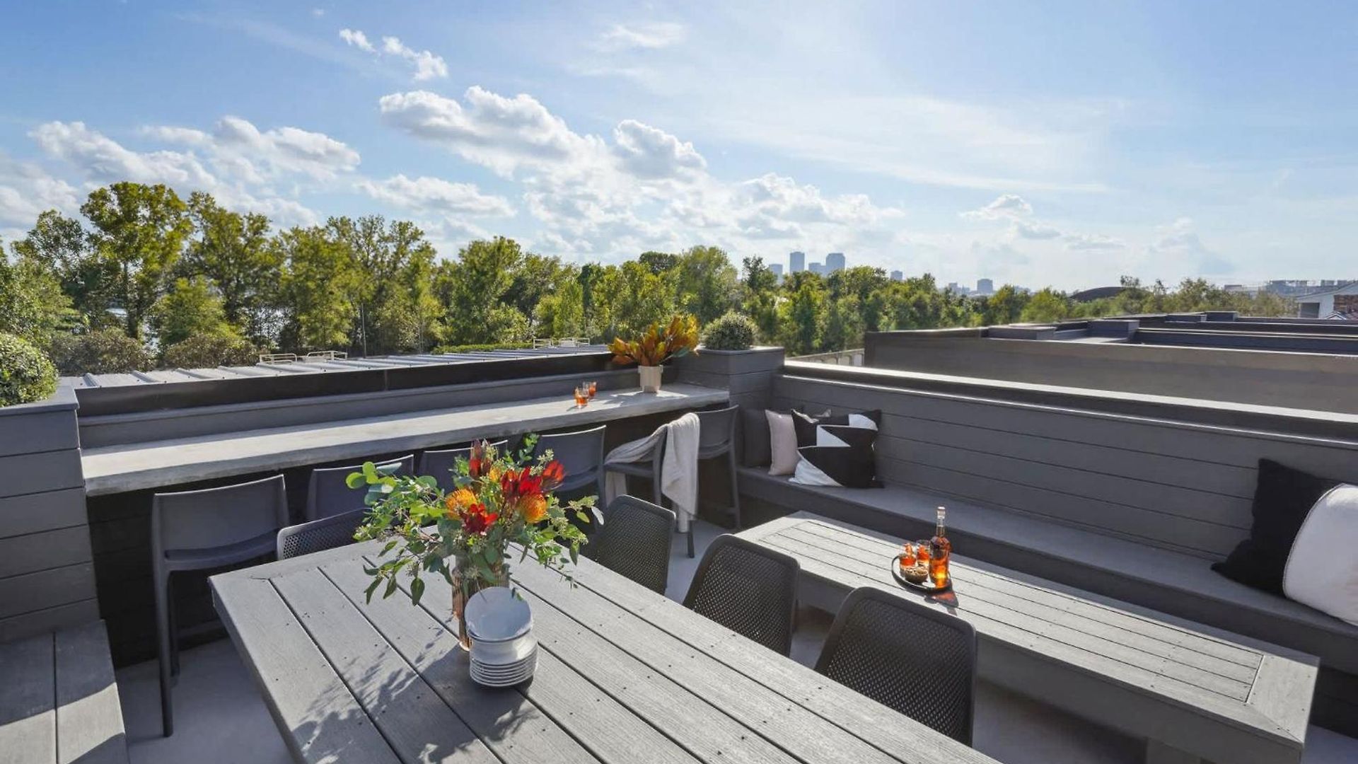Bywater Retreat With Heated Pool And Roof Deck New Orleans