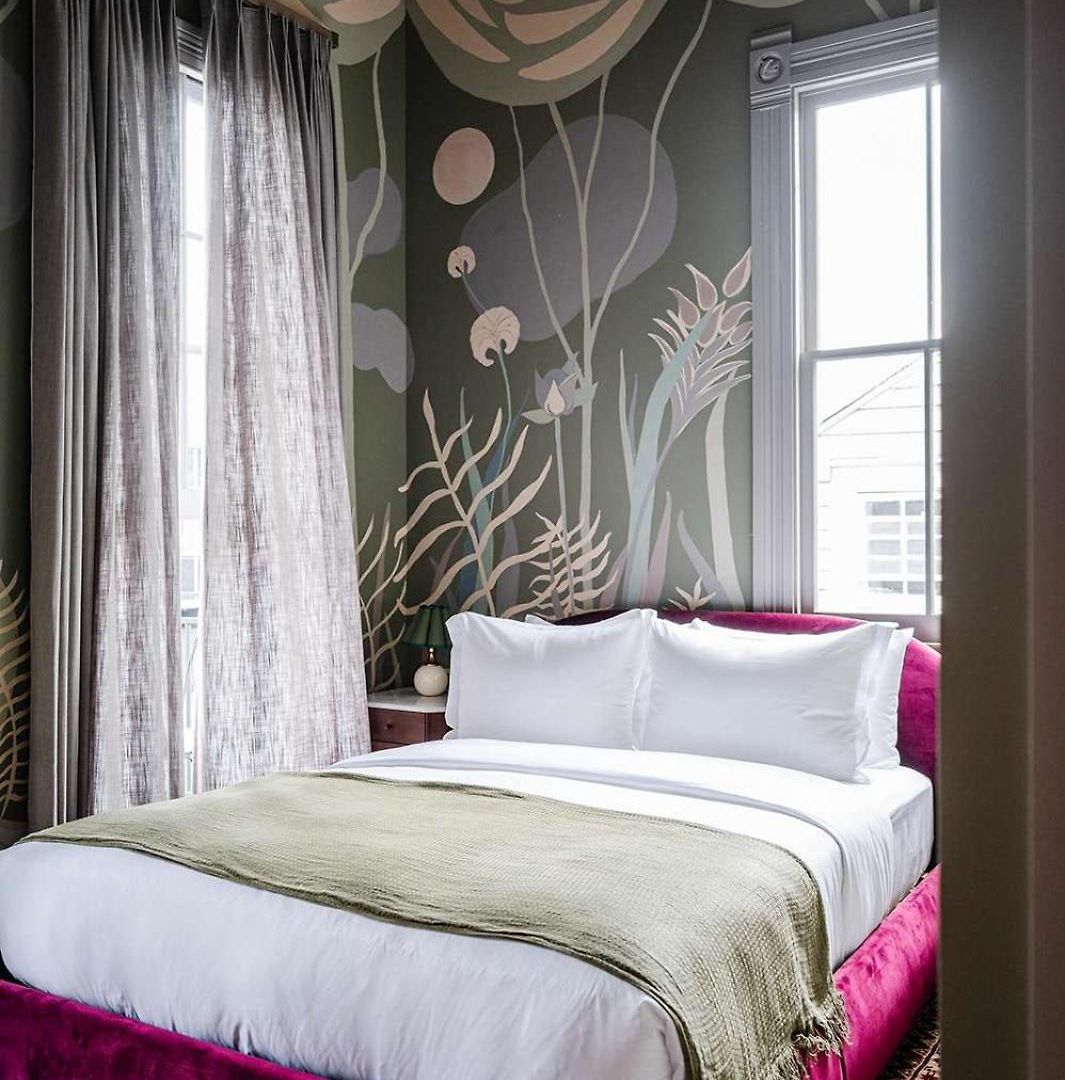 Luxury French Quarter & Heated Pool *