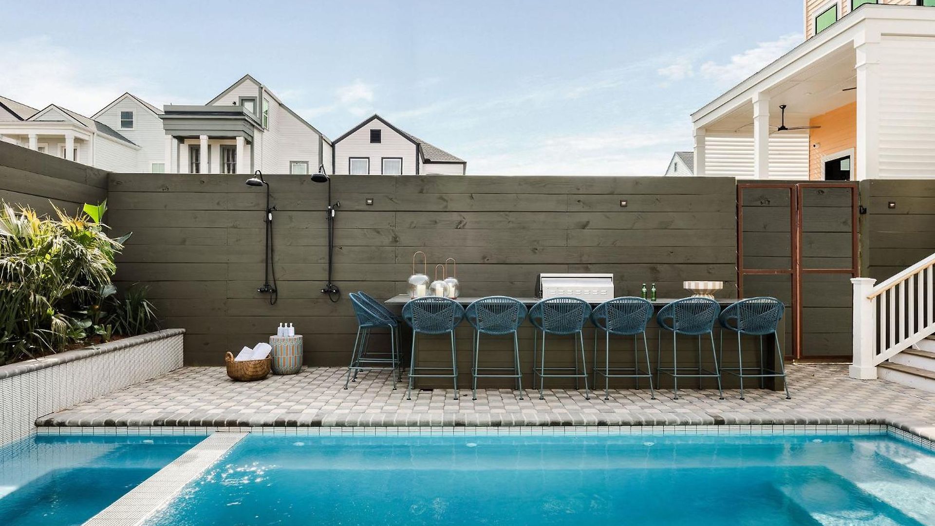 Modern New Homes Heated Pools And Spas Holiday home *