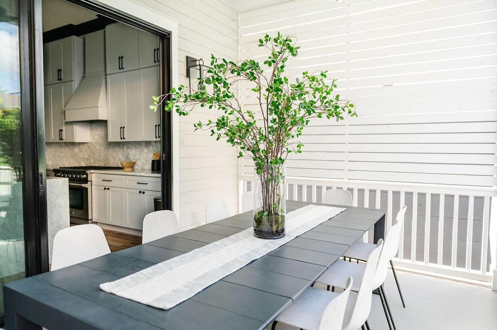 New Private With Pool And Near Fq New Orleans