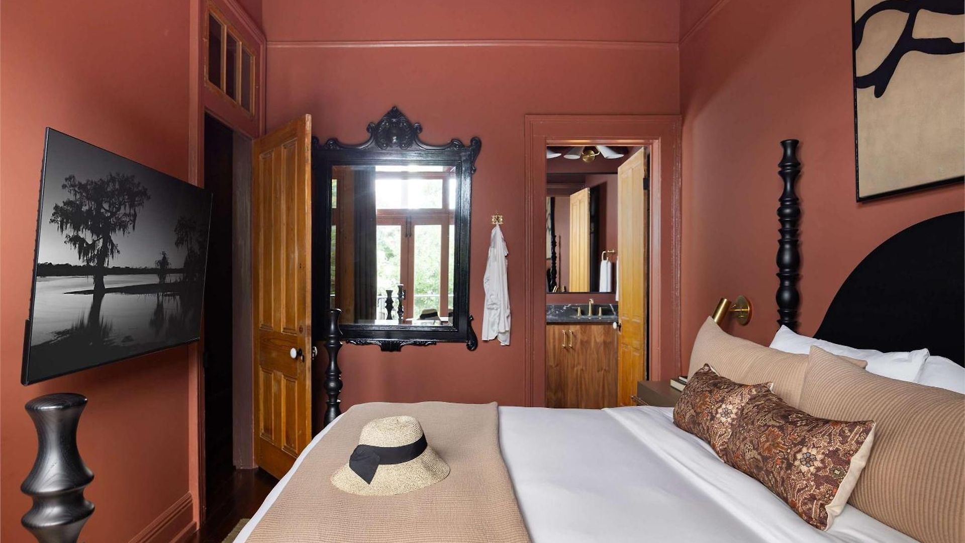Holiday home Boutique 9br With Pool Steps From French Q *