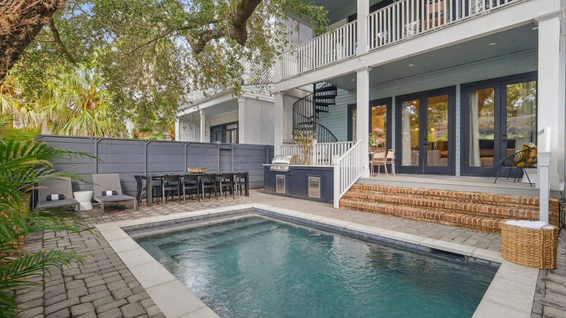 Grand Lush With Heated Pool