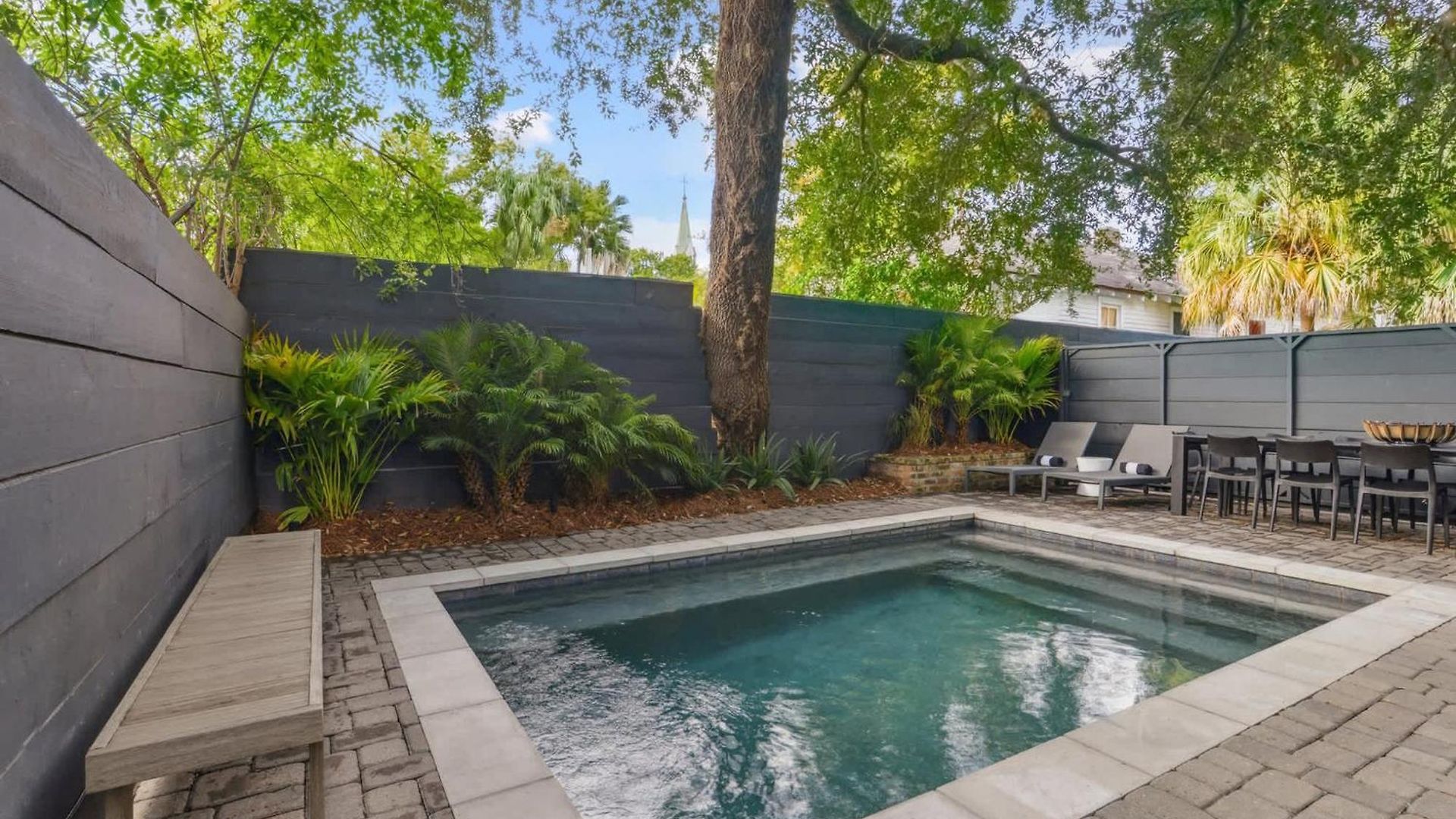 Grand Lush With Heated Pool * New Orleans