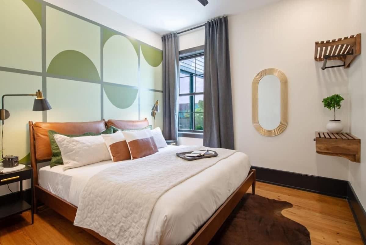Spacious Nola Combo 2 Units & Shared Pool * New Orleans