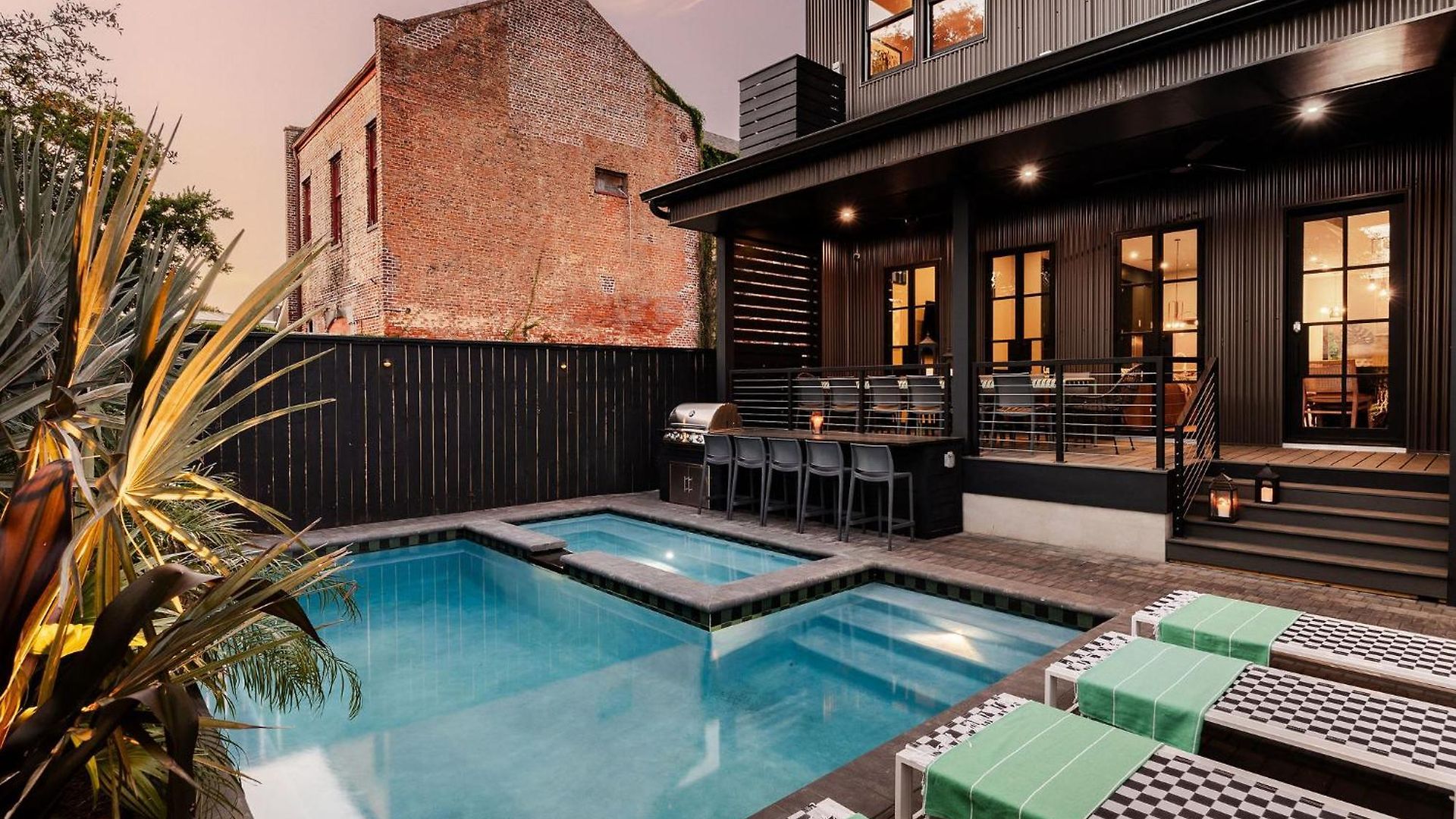 Holiday home Chic Nola Heated Pool & *