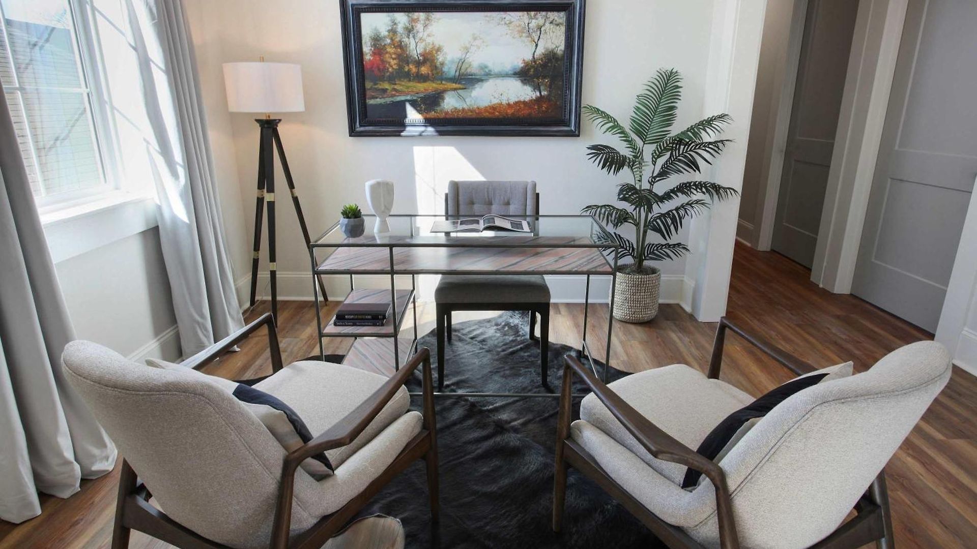 Holiday home Luxe 19br Combo & Private Backyard With Pool *
