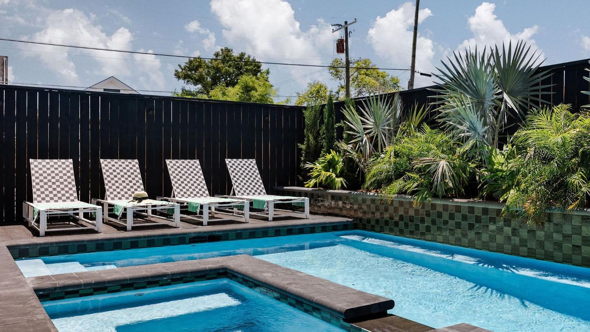 Chic Nola Heated Pool & *