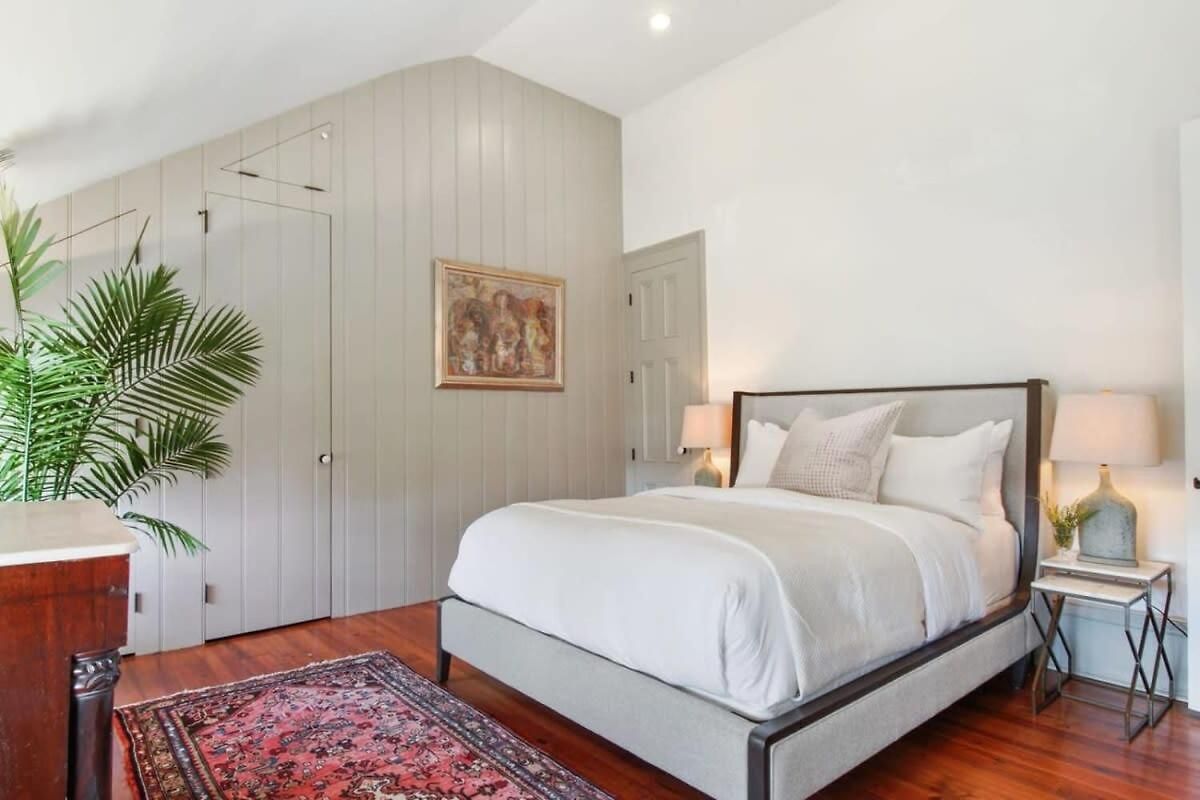 Historic Cbd Townhomes With Courtyard * New Orleans