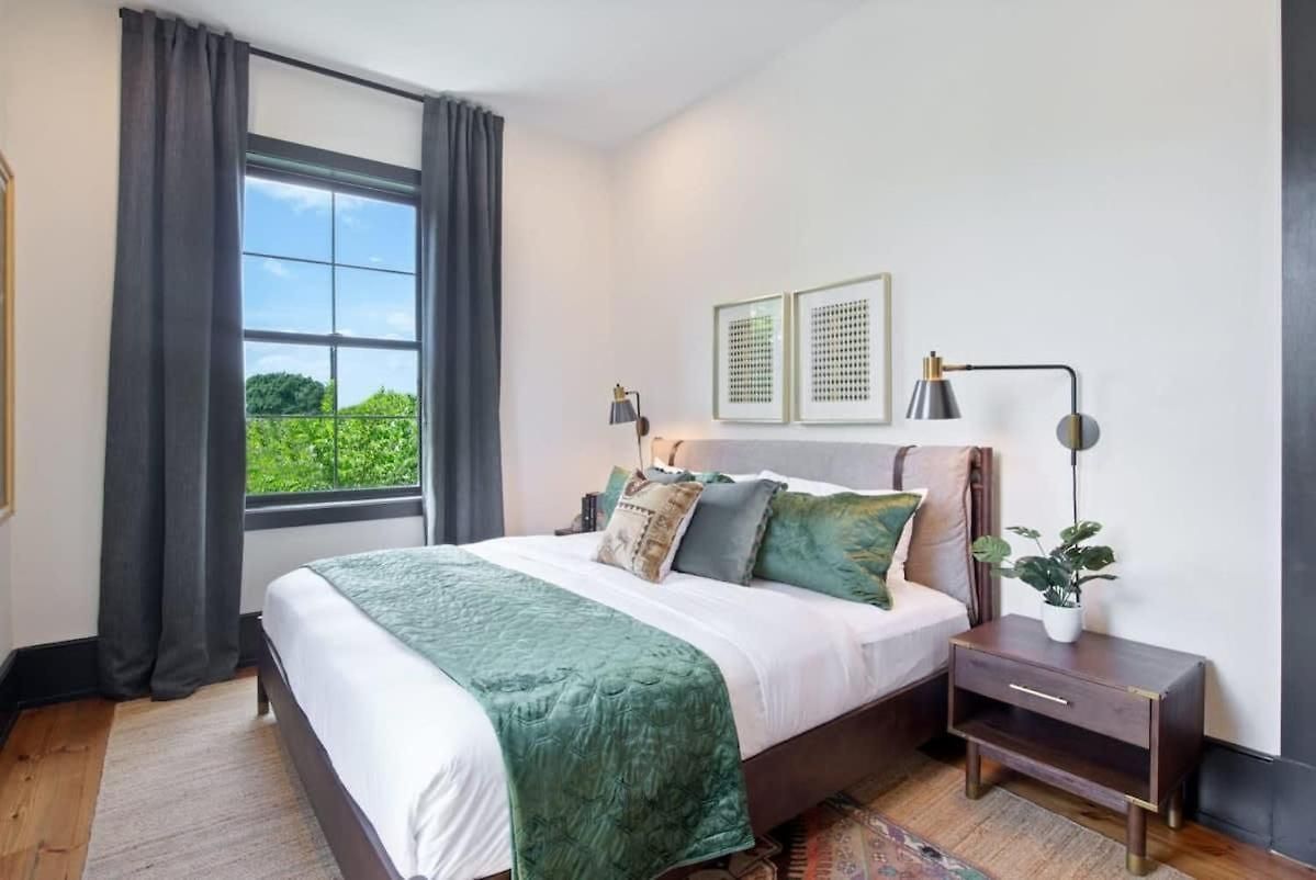Spacious Nola Combo 2 Units & Shared Pool * New Orleans