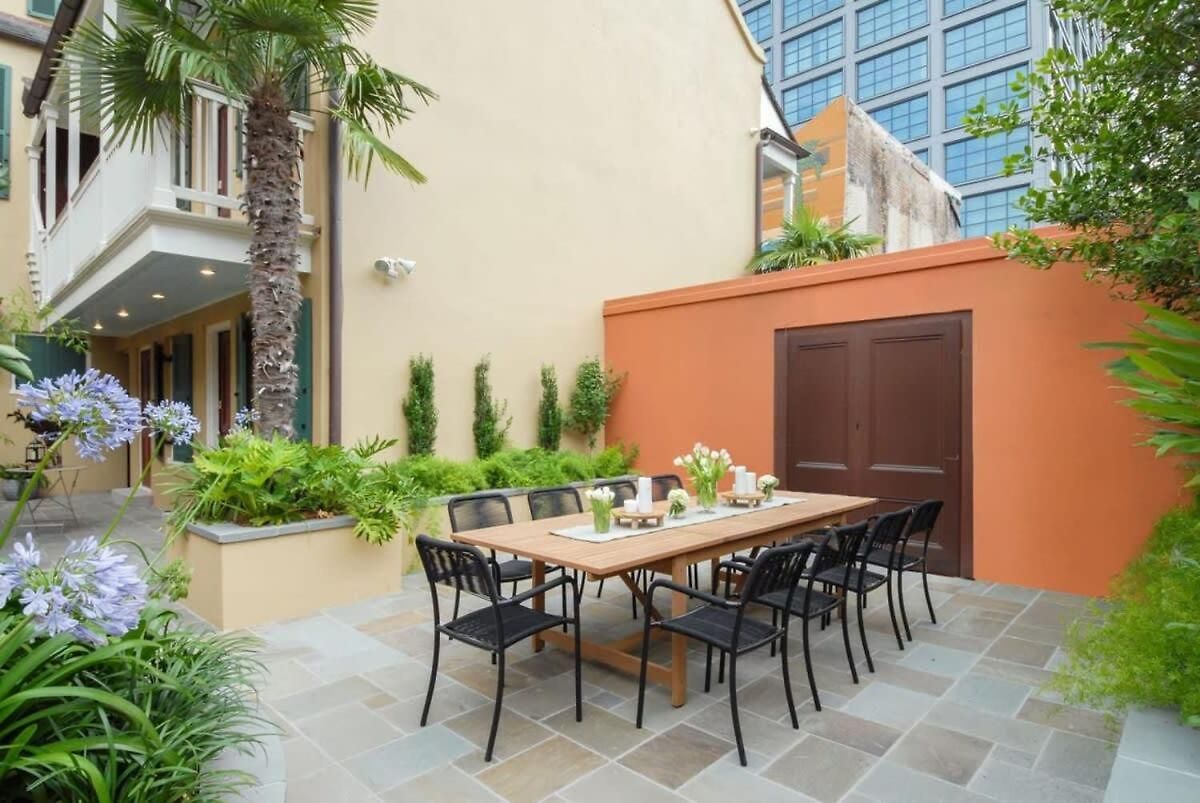 Historic Cbd Townhomes With Courtyard Holiday home *