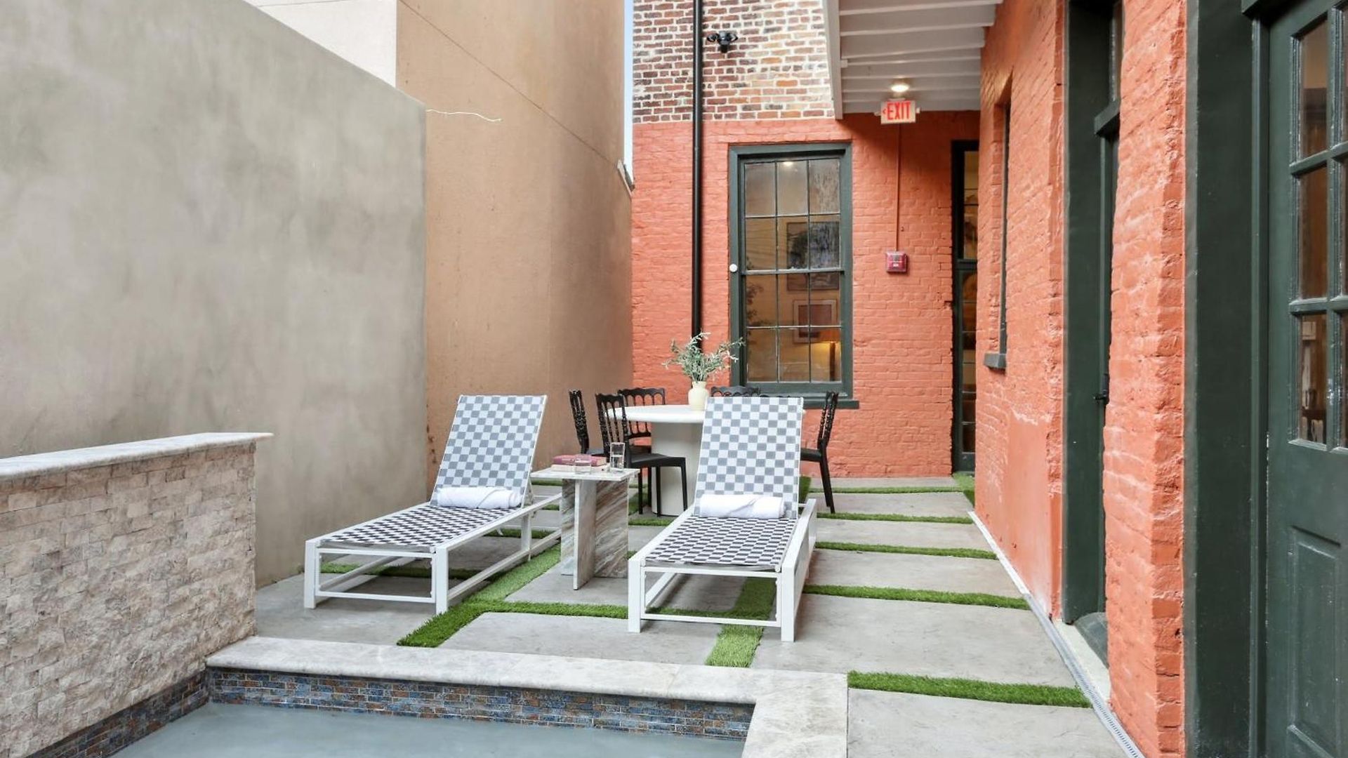 Holiday home 10 Bed & 10 Bath Luxury Cbd - Private Pool