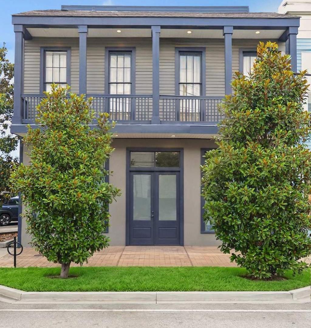 Spacious Nola Combo 2 Units & Shared Pool Holiday home
