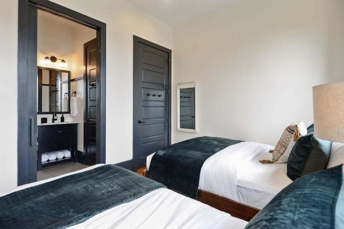 Holiday home Private Heated Pool 3 Luxury Residences
