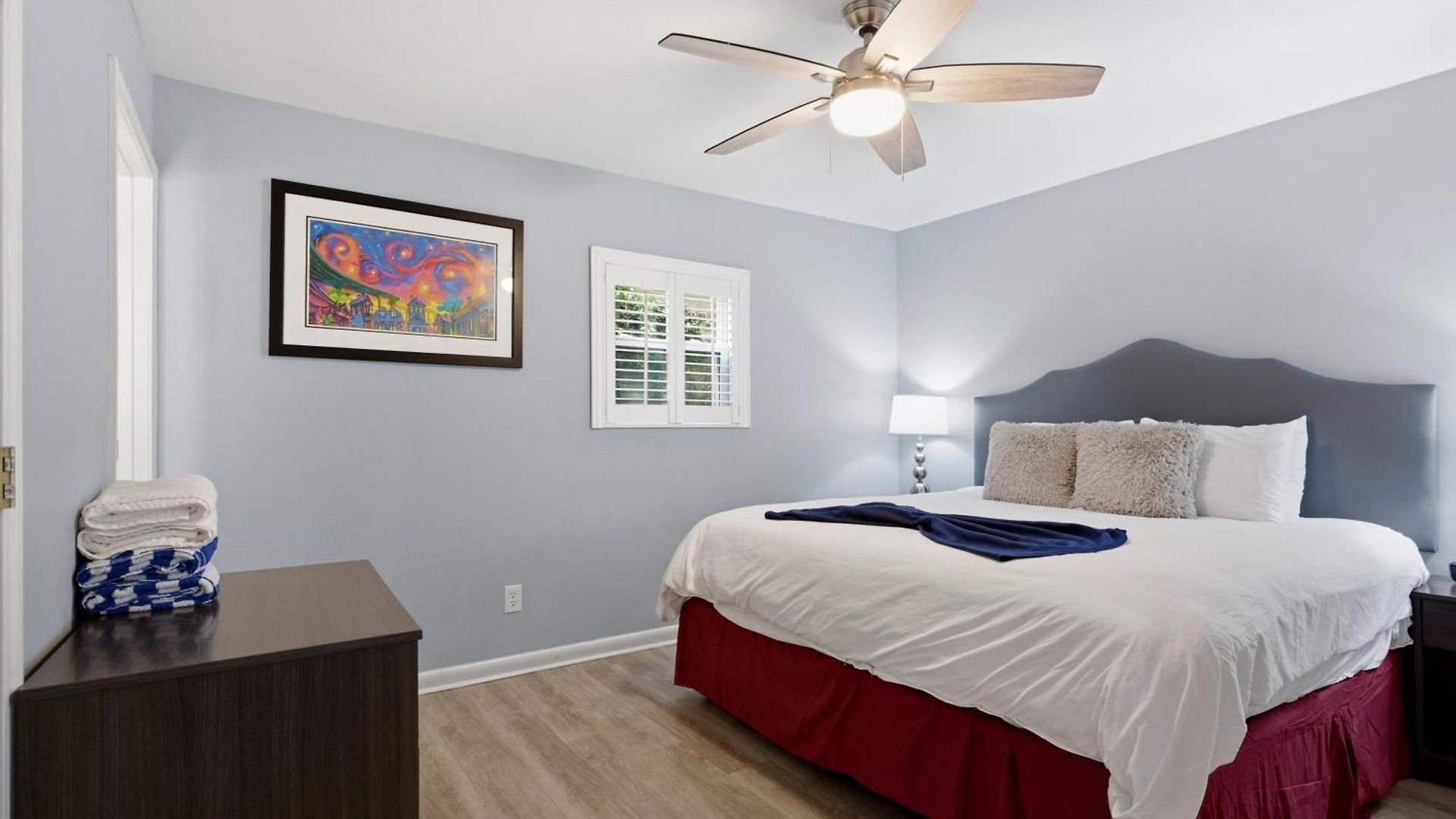 Aparthotel Refined 2br Escape On Frenchmen Street W Pool