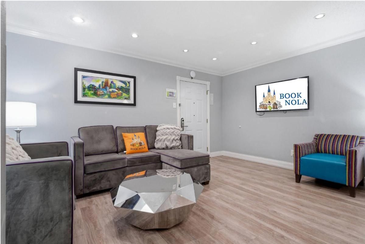 Refined 2br Escape On Frenchmen Street W Pool