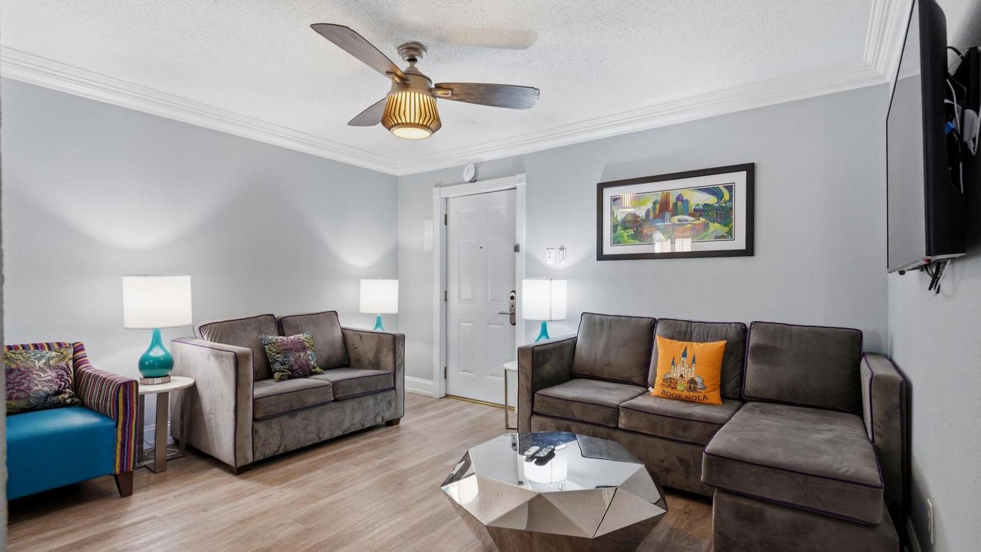 Aparthotel Frenchmen 2br Retreat W Pool & Hot Tub Access New Orleans