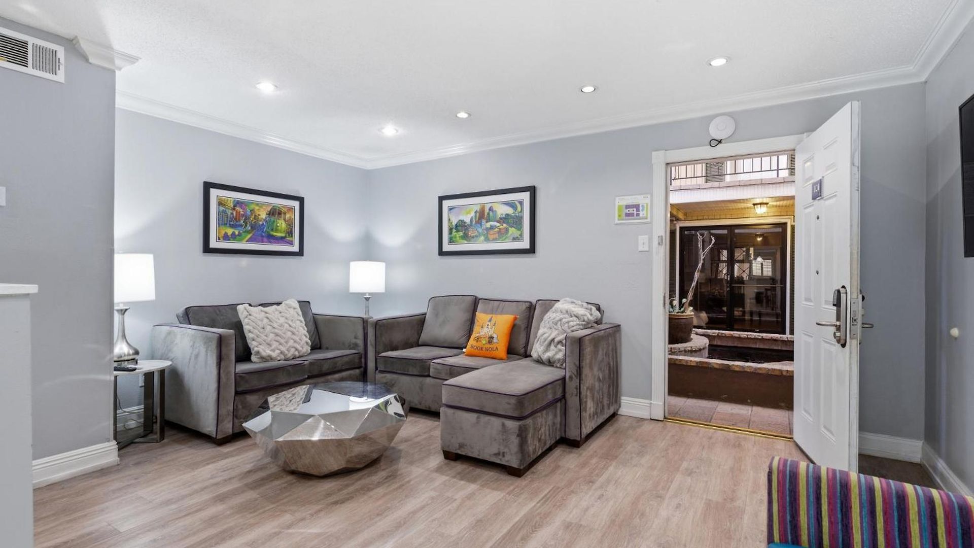 Modern 1br Retreat On Frenchmen Street W Pool 3* New Orleans