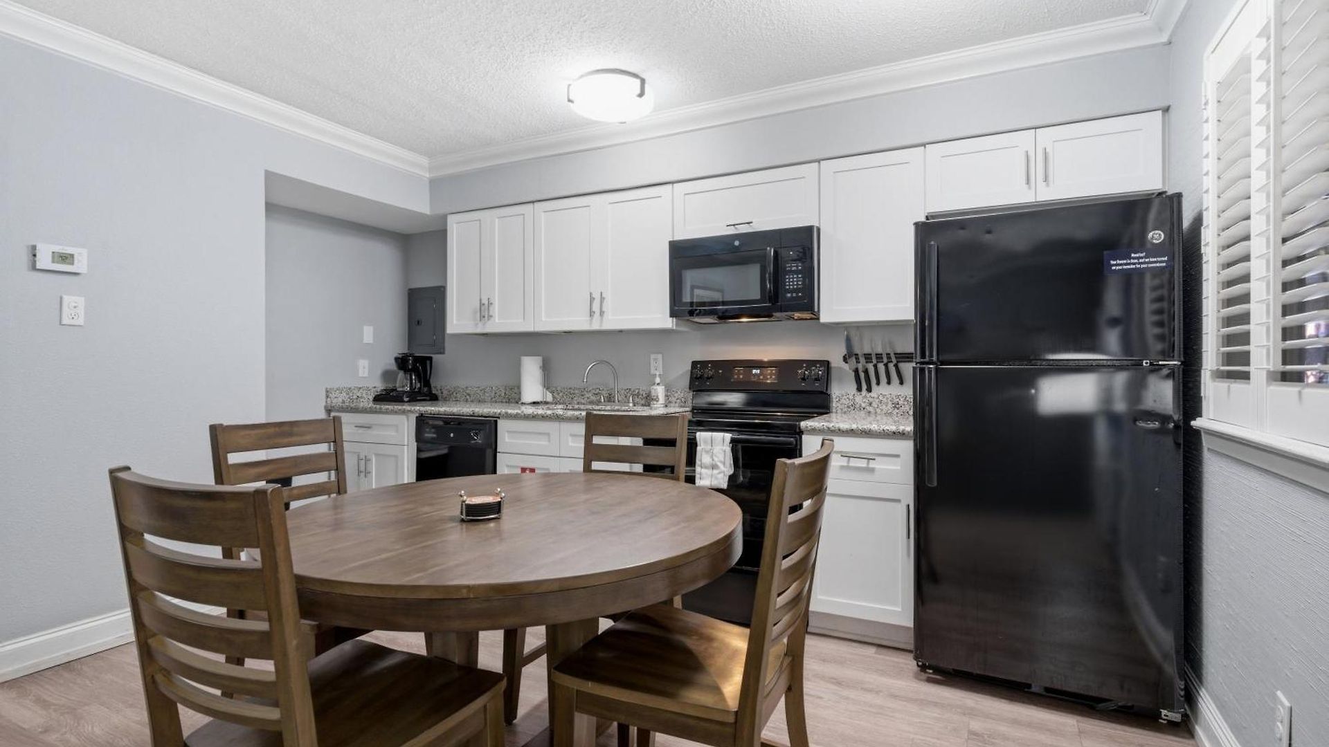 Elegant 1br W Pool & Hot Tub On Frenchmen St