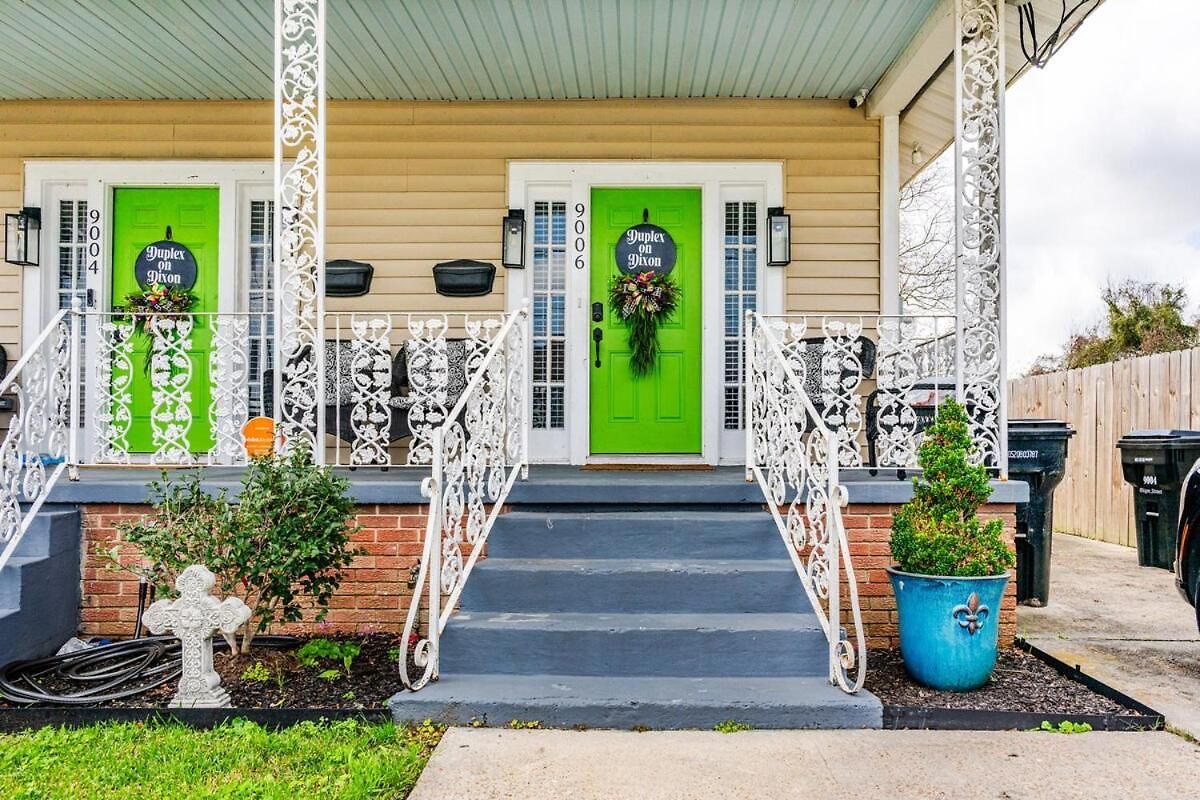 Duplex On Dixon Apartment