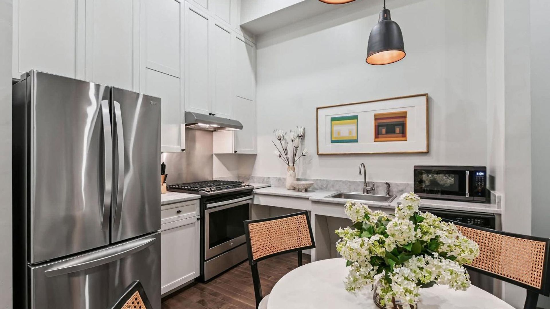Downtown 6 Combo 12br 12ba Apartment