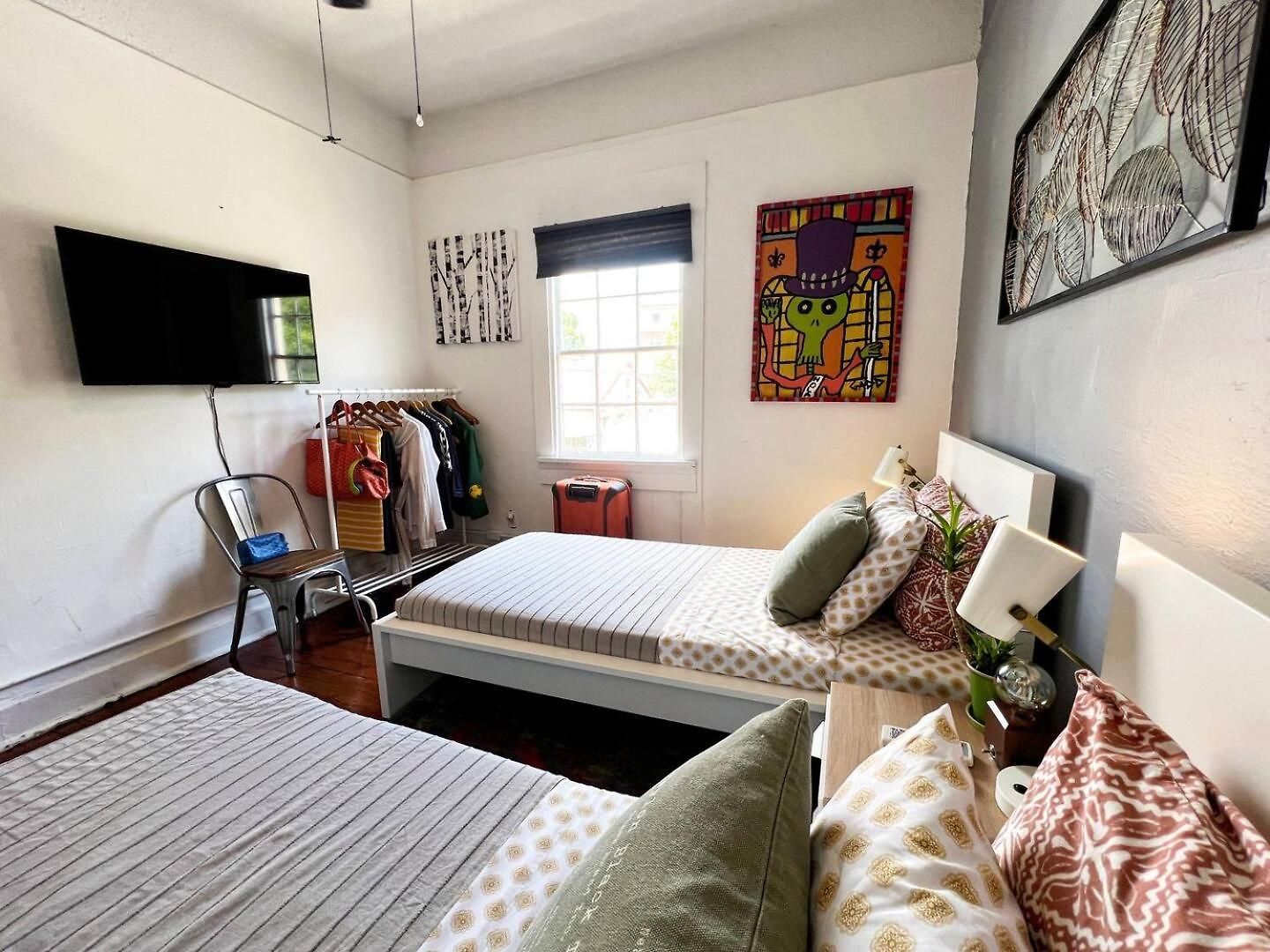 Ferry Access Duplex - 2Br Near French Quarter