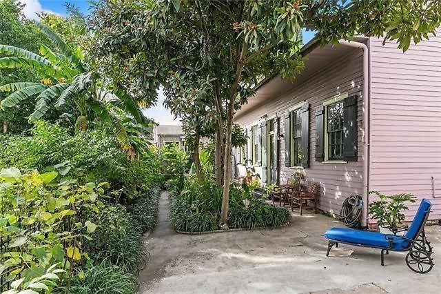 Apartment 1850s Gem New Orleans