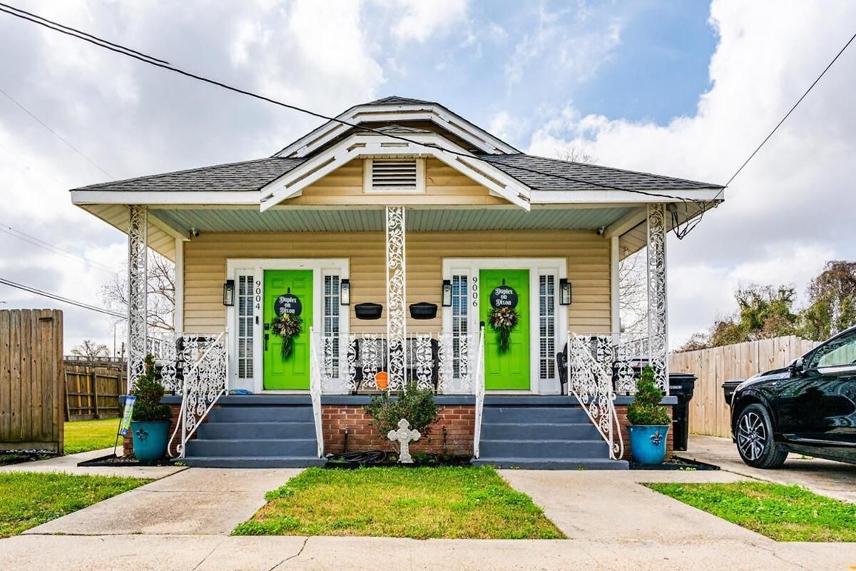 Apartment Duplex On Dixon New Orleans
