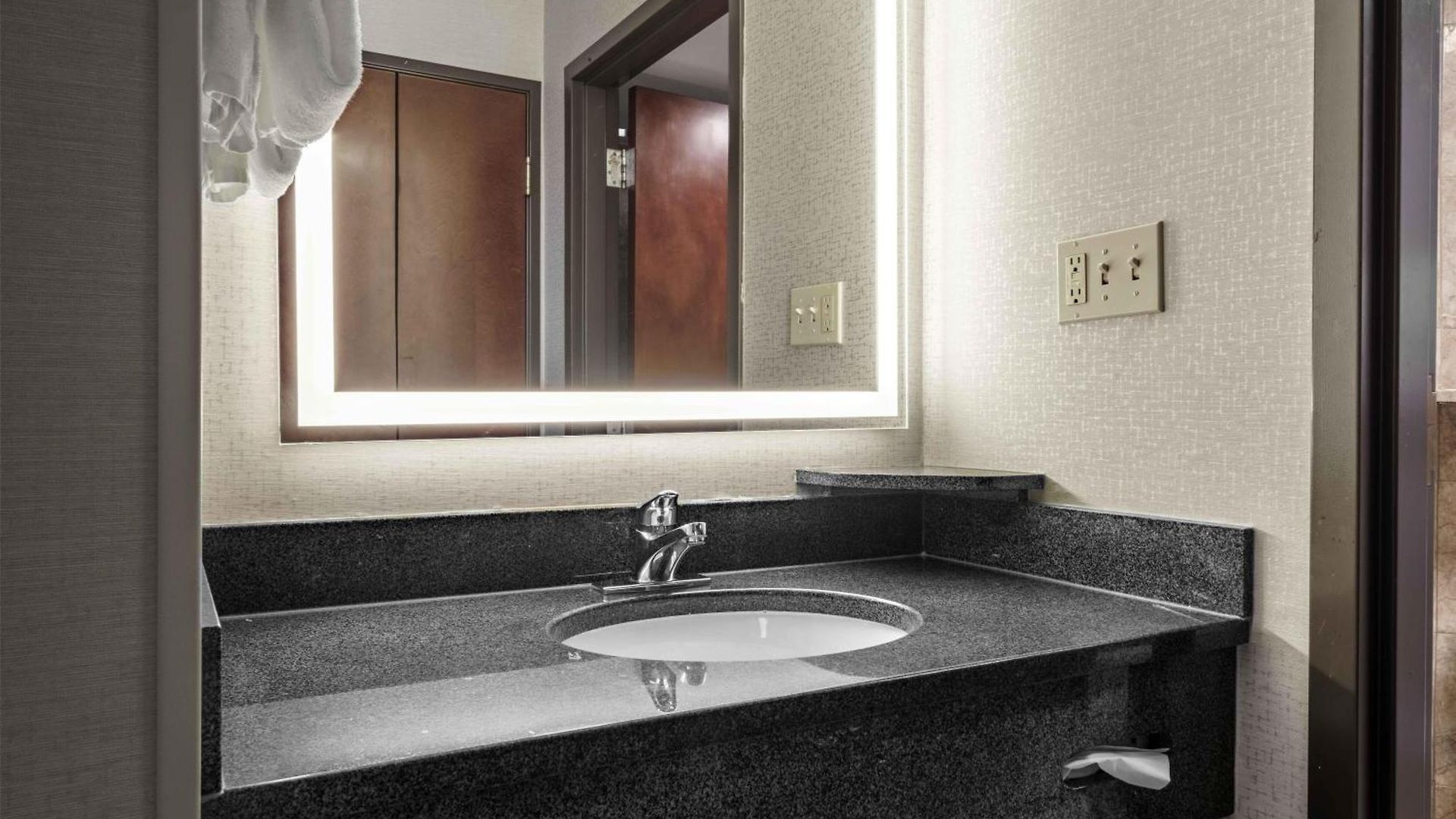 Hotel Drury Plaza New Orleans