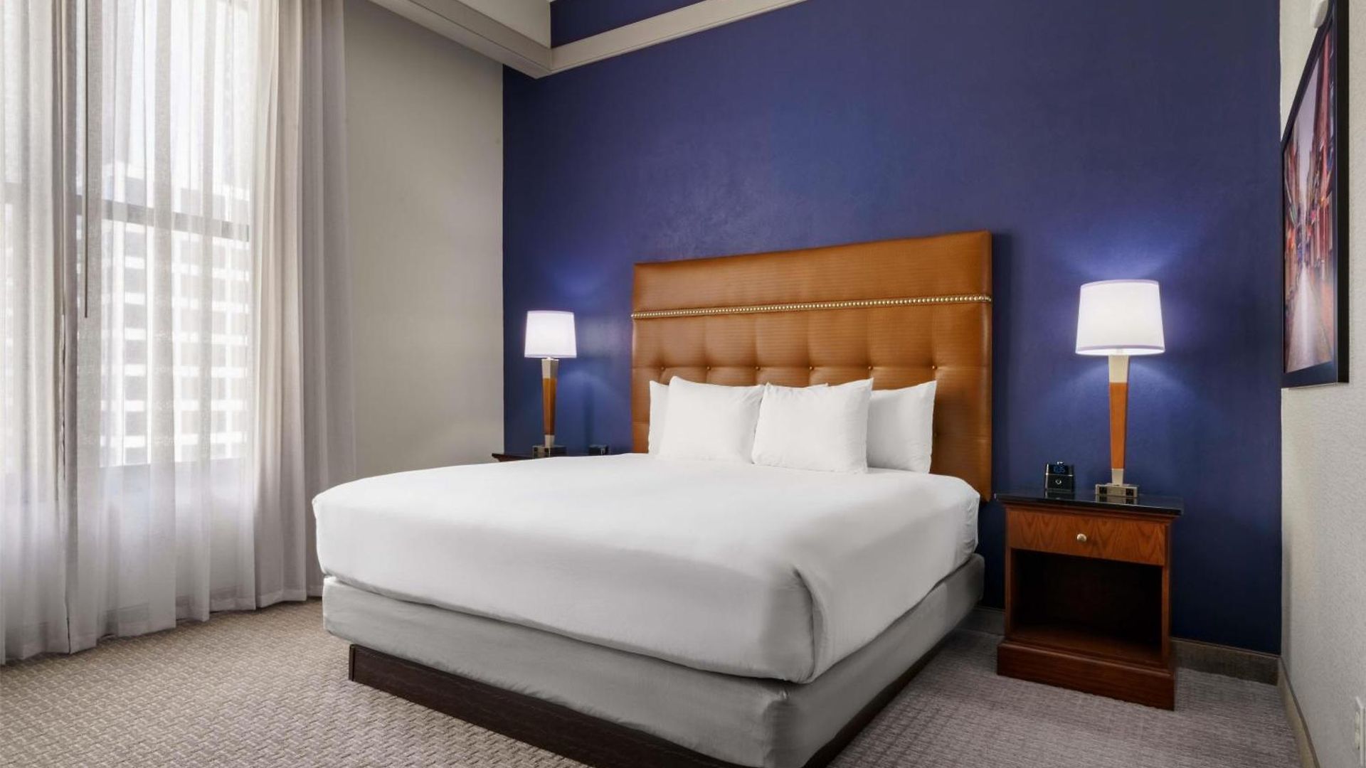 Drury Plaza Hotel