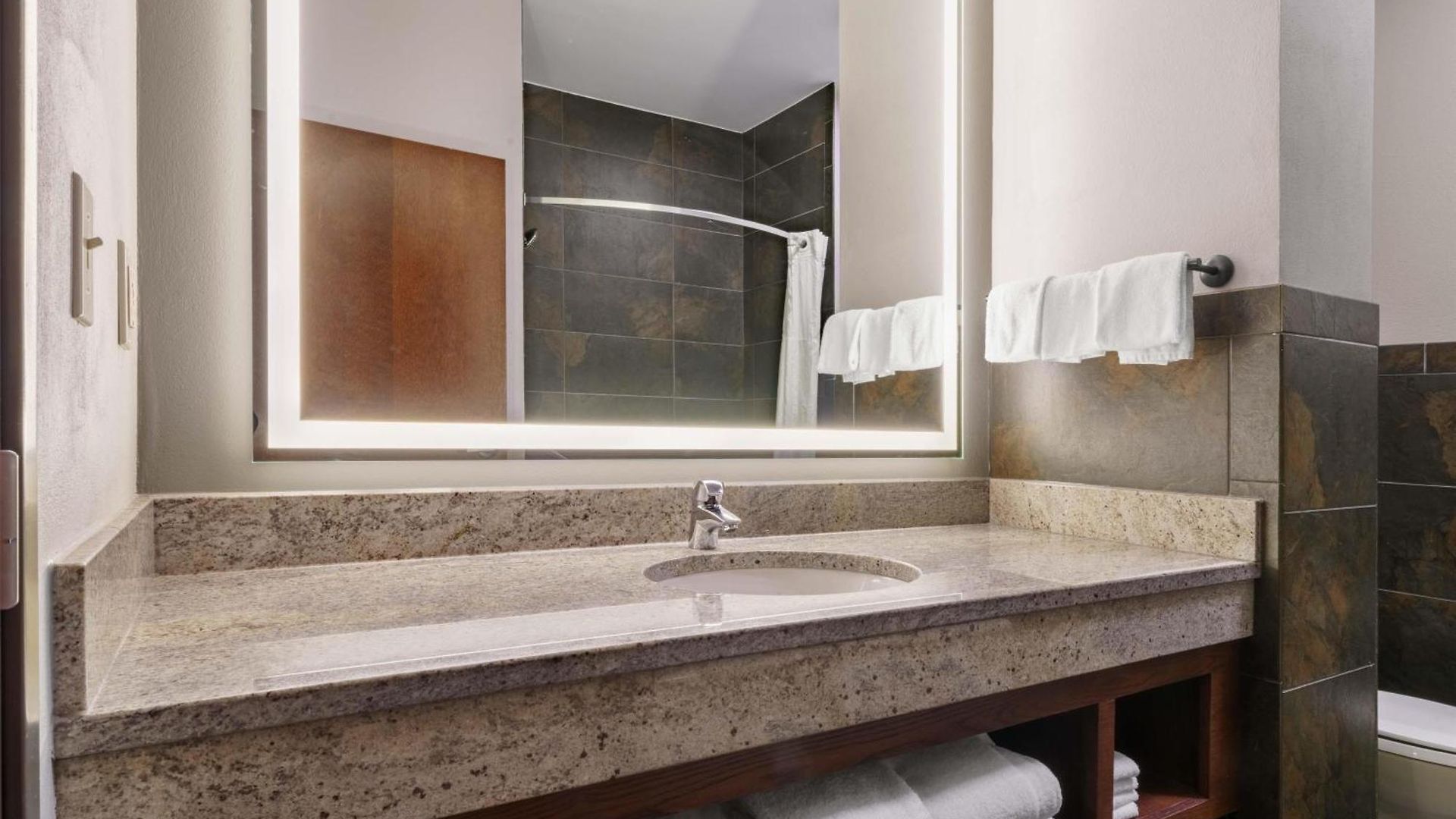 Drury Plaza 4* New Orleans