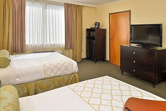 Hotel St Charles Inn, Superior