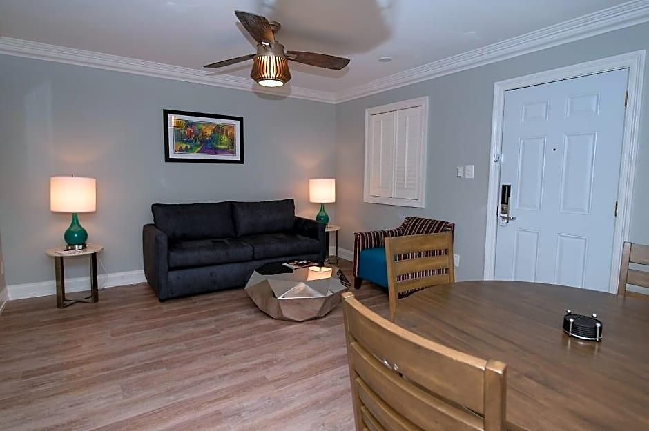 Frenchmen Orleans At 519, Ascend Collection