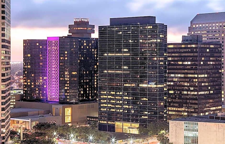 Hyatt House Downtown 3*