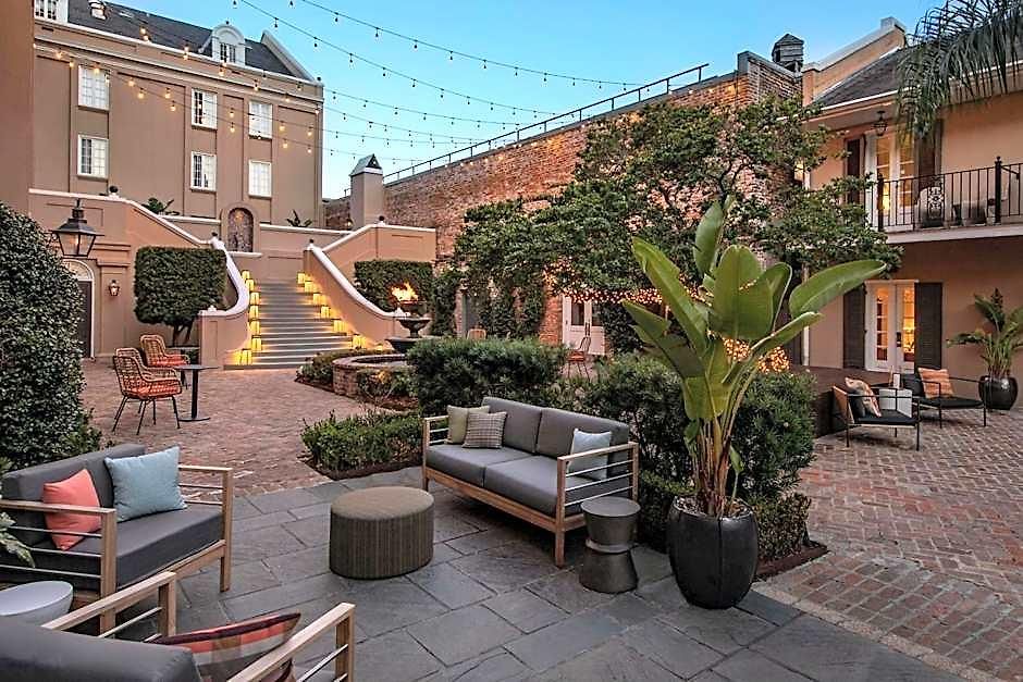 Hotel De La Poste - French Quarter, A Renaissance