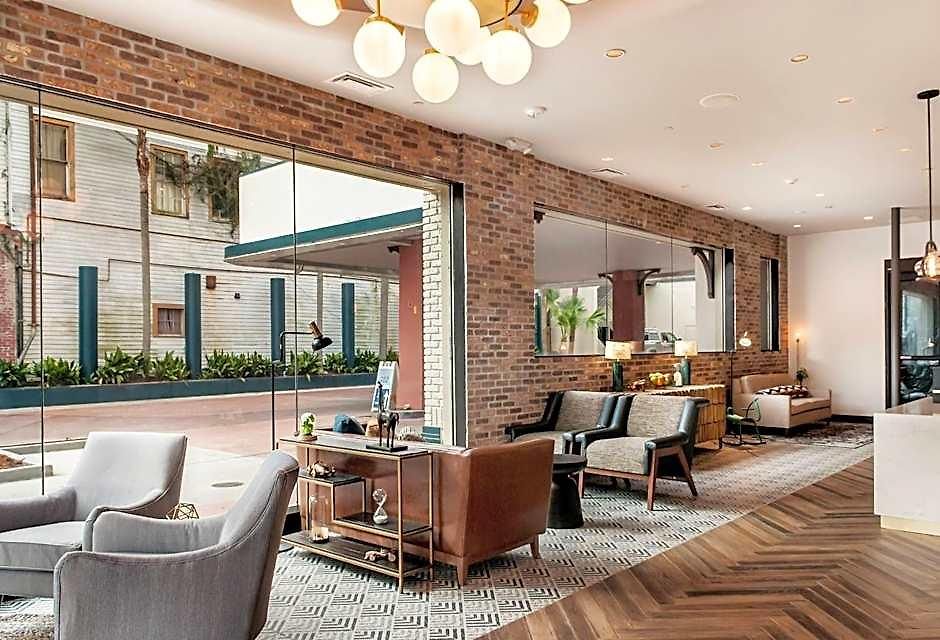 St Charles Coach House, An Ascend Collection Hotel 5*