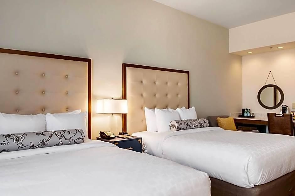 St Charles Coach House, An Ascend Collection Hotel 5*