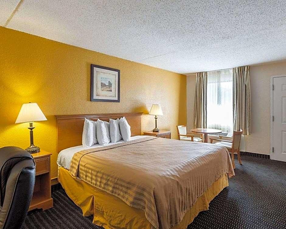 Hotel Sunrise &