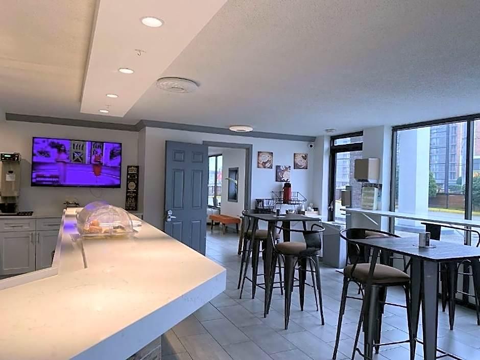 10 Extended Hotel New Orleans