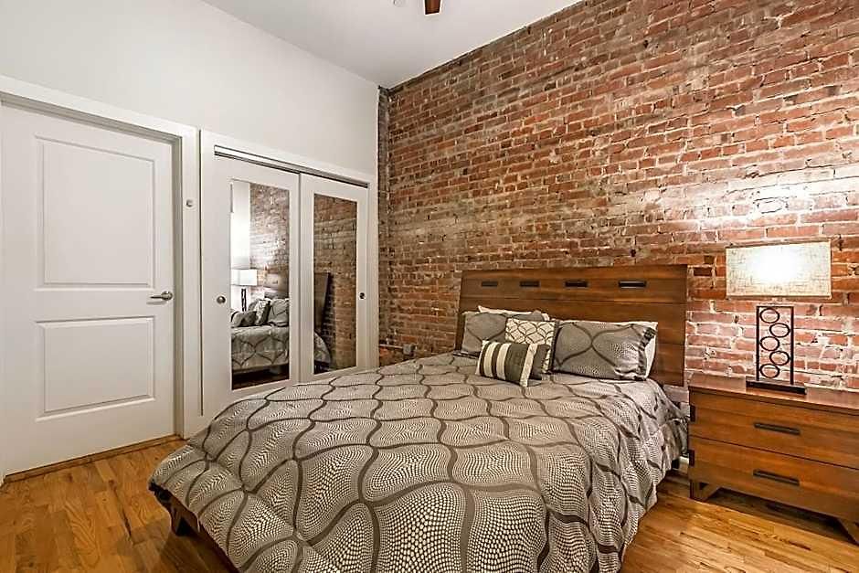Merchant Lofts Hotel