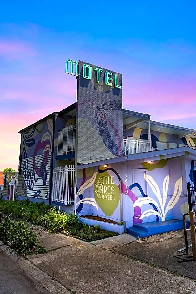 Hotel The Iris